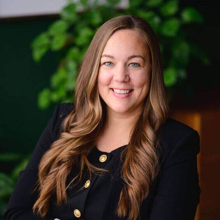 Monica_Gayden_Headshot_optimized_250